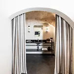 Dimora San Nicola Charming Bed and breakfast